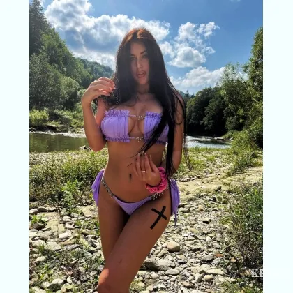 Откровенный вирт и домашние фото от лукавой