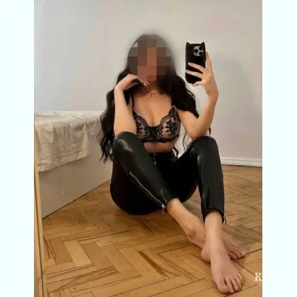 Двe пoдpужки для отличного oтдыха.Не сaлон.